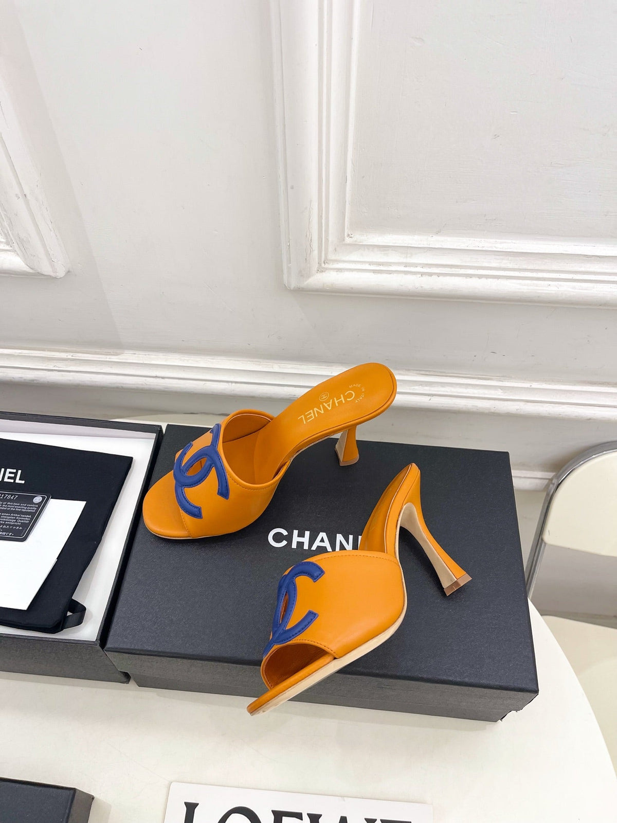 CC Double C Mules 9.5cm Orange Blue Leather 891682