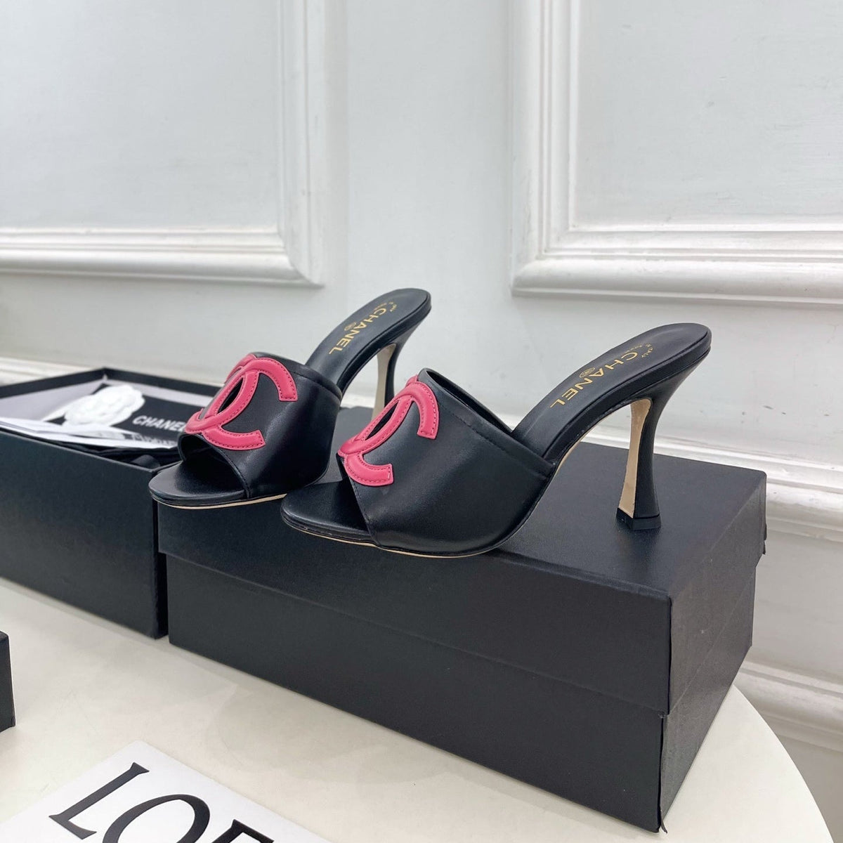 CC Double C Mules 9.5cm Black Pink Leather 891676