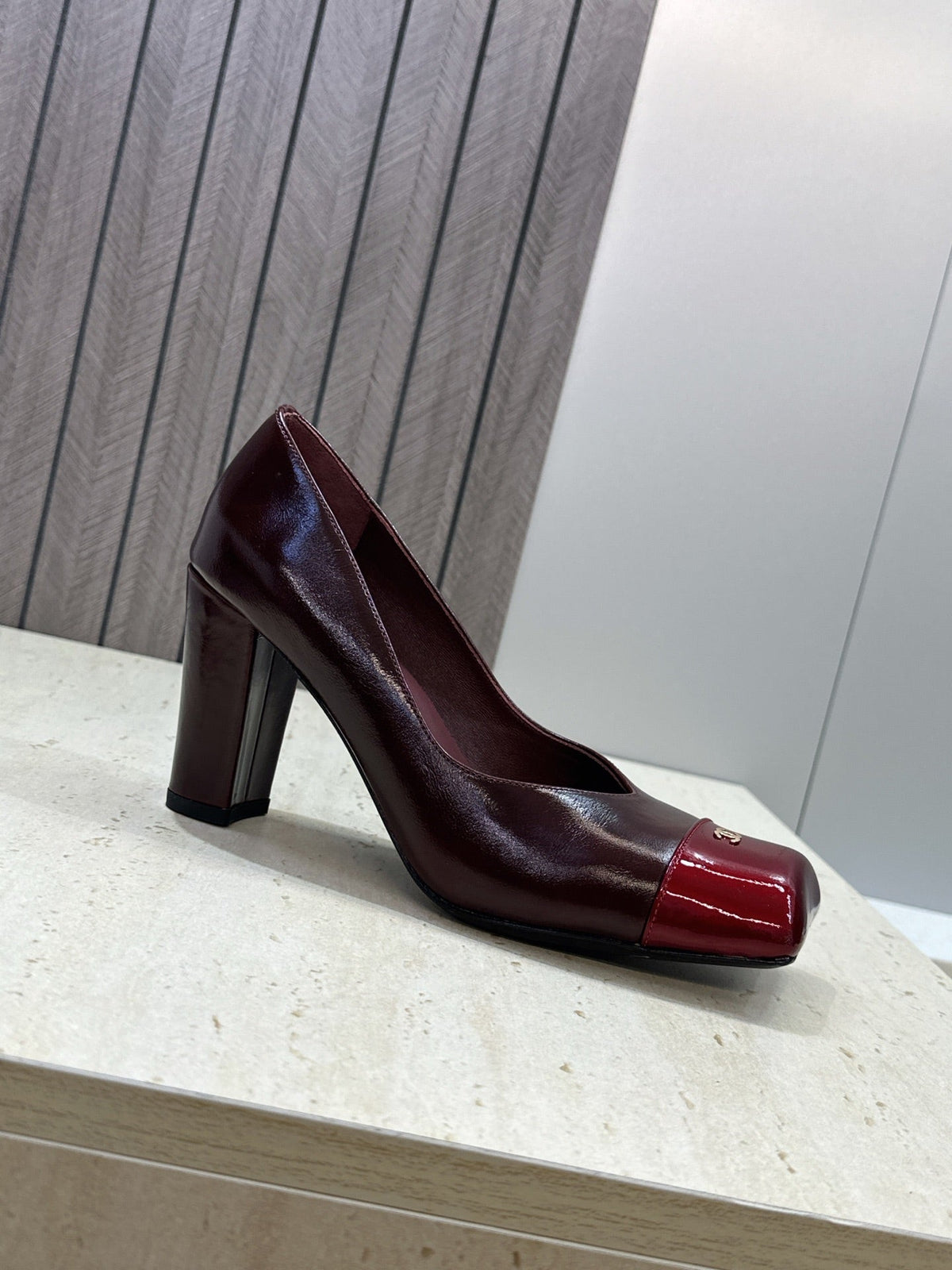 CC Square Toe Block Heel Pumps 90mm Burgundy Patent Leather 896862