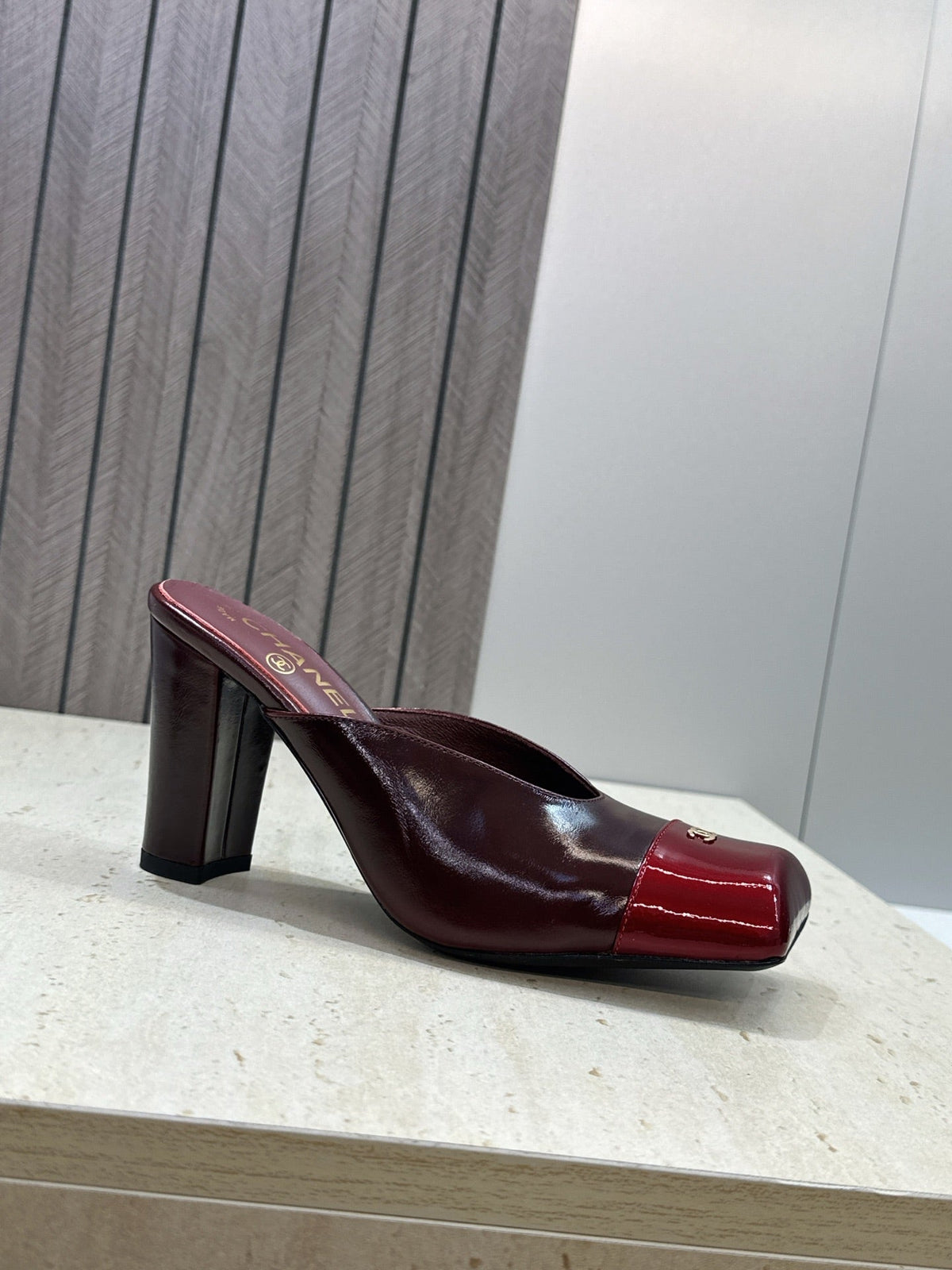 CC Cap Toe Mules 90mm Burgundy Patent Leather 896856