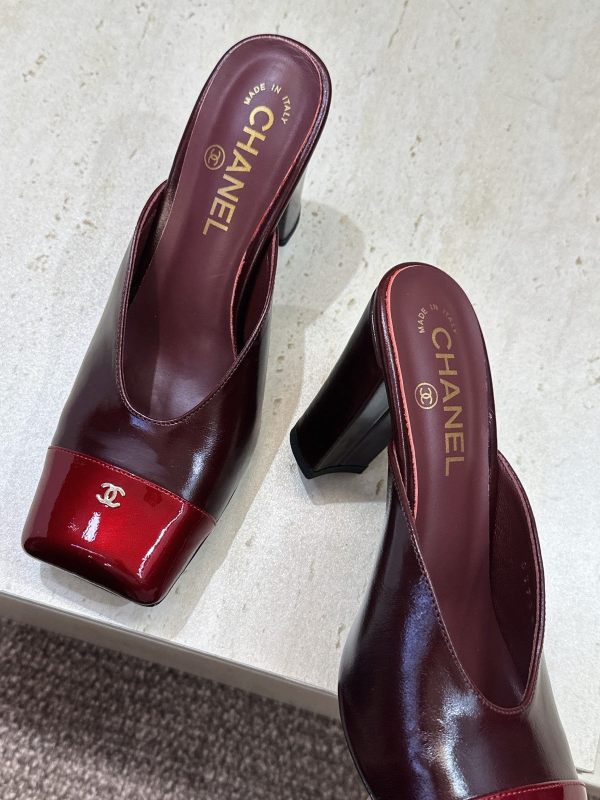 CC Cap Toe Mules 90mm Burgundy Patent Leather 896856