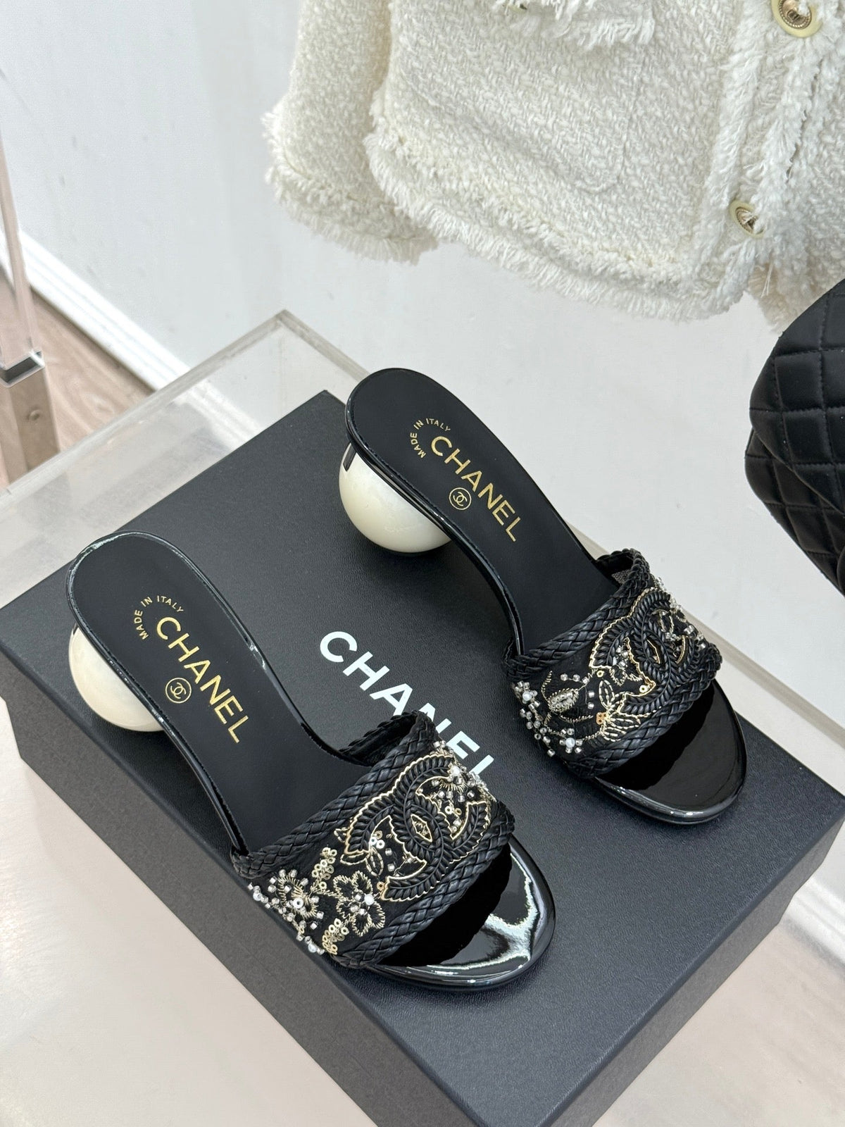CC Pearl Heel Beaded Embroidered Mules Black Lambskin 904681