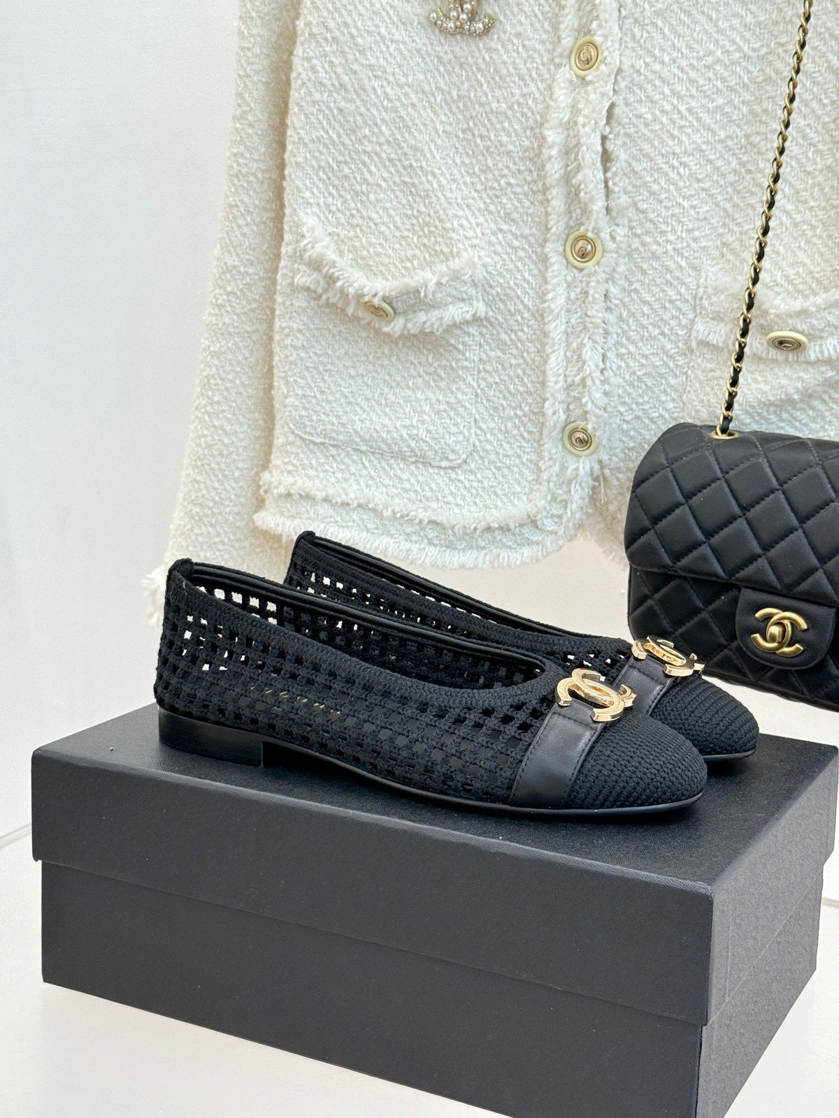 CC Mesh Woven Ballet Flats Black Woven Fabric 904675