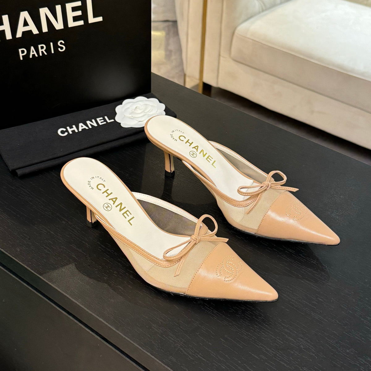 CC Bow Pointed Toe Mules Beige Mesh & Leather 912942