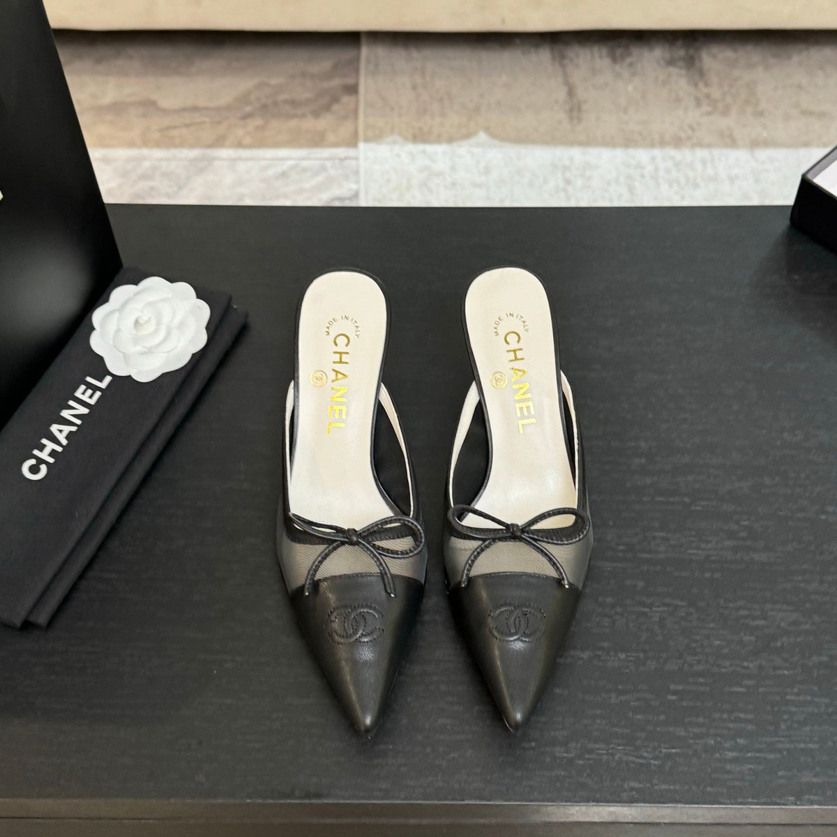 CC Bow Pointed Toe Mules Black Mesh & Leather 912941