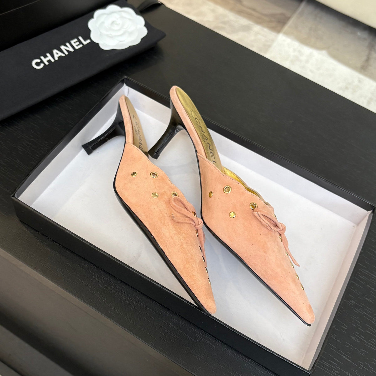 CC Grommet Bow Mules 6.5cm Pink Suede Leather 912927