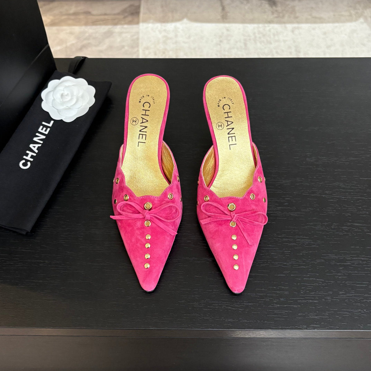 CC Grommet Bow Mules 6.5cm Hot Pink Suede Leather 912926