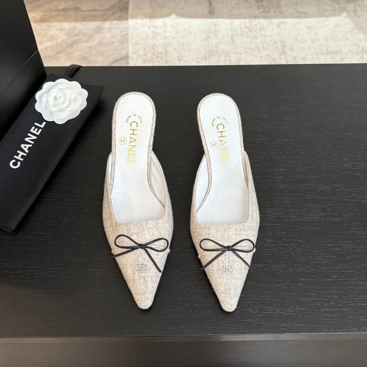 CC Bow Pointed Toe Mules 6.5cm Beige Tweed 912921