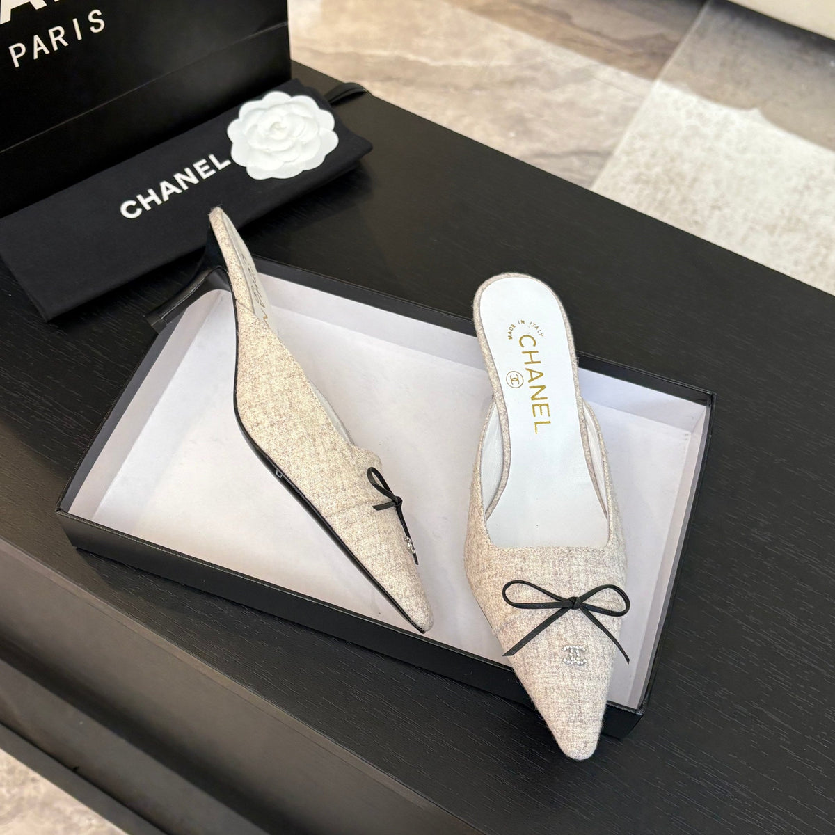 CC Bow Pointed Toe Mules 6.5cm Beige Tweed 912921
