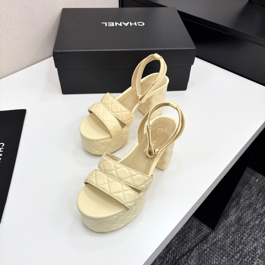 CC Platform Sandals Yellow Quilted Lambskin 912868