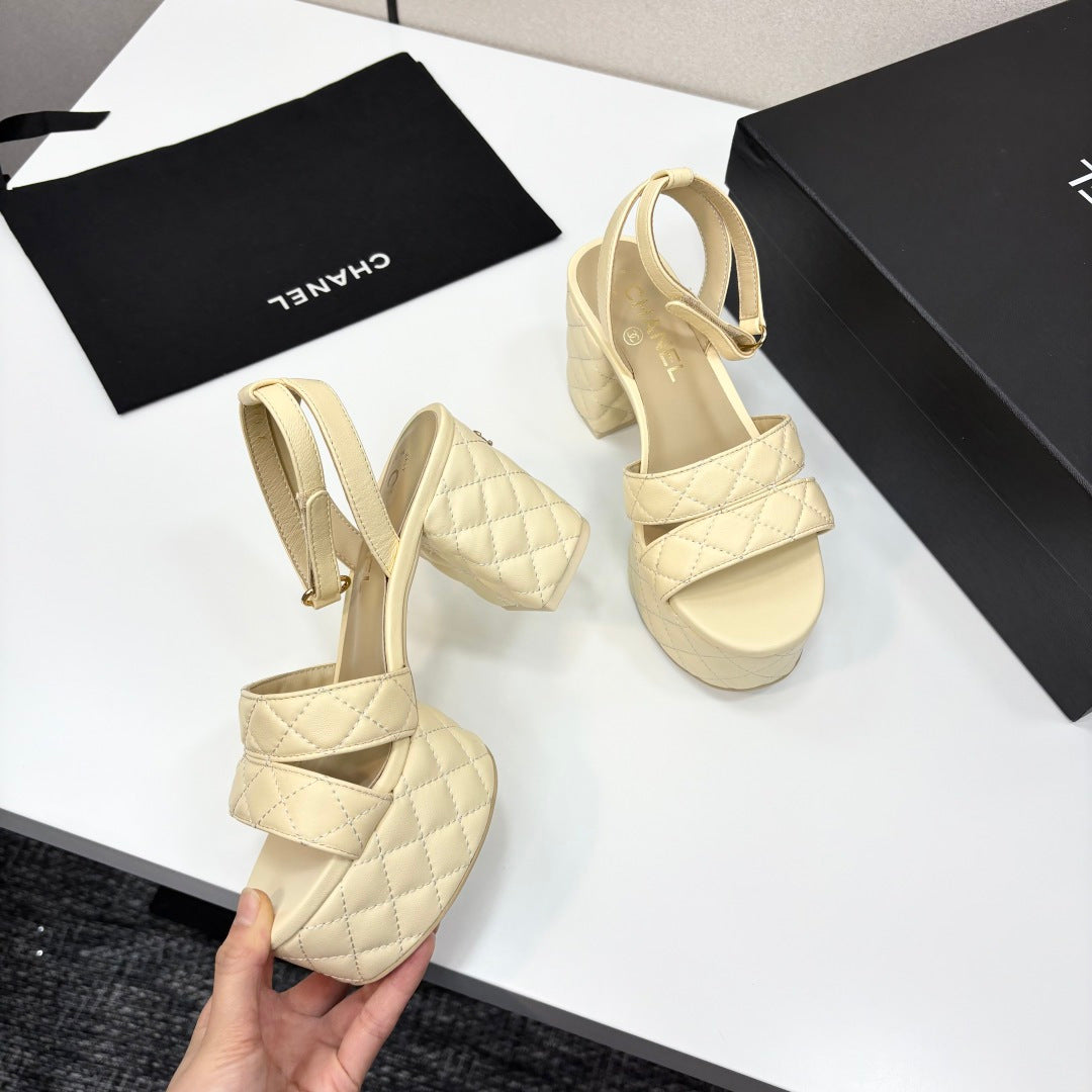 CC Platform Sandals Yellow Quilted Lambskin 912868