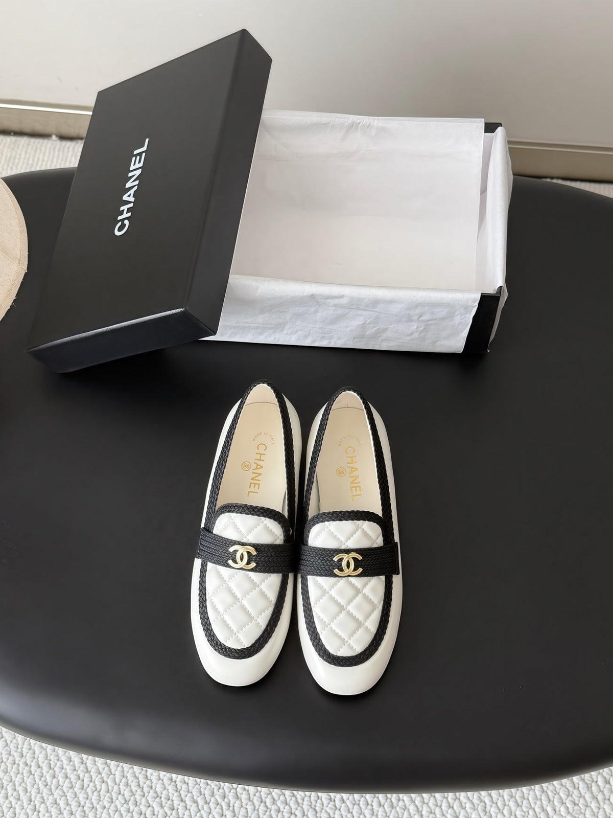 CC Quilted Logo Loafers White Leather 914189