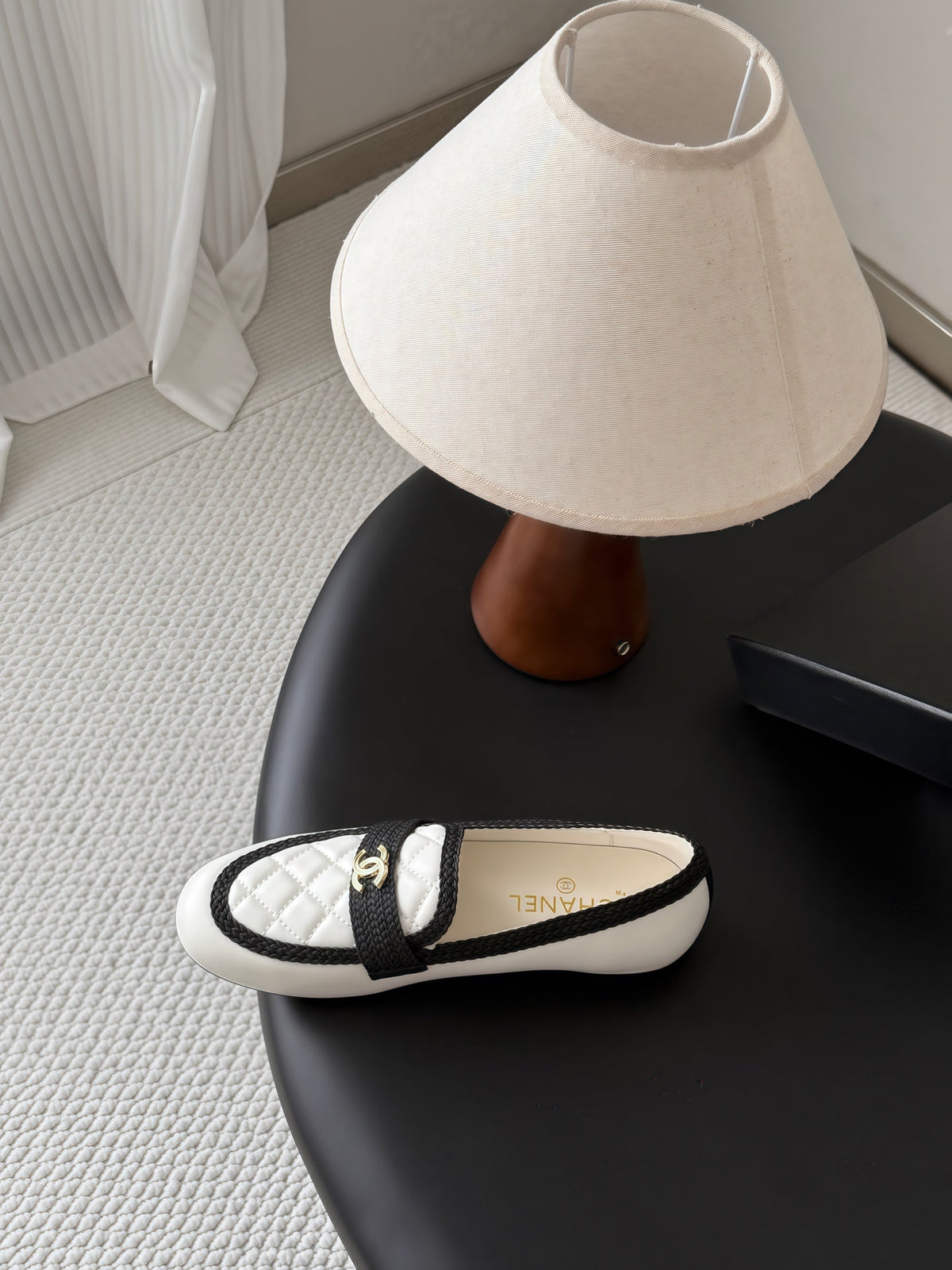 CC Quilted Logo Loafers White Leather 914189