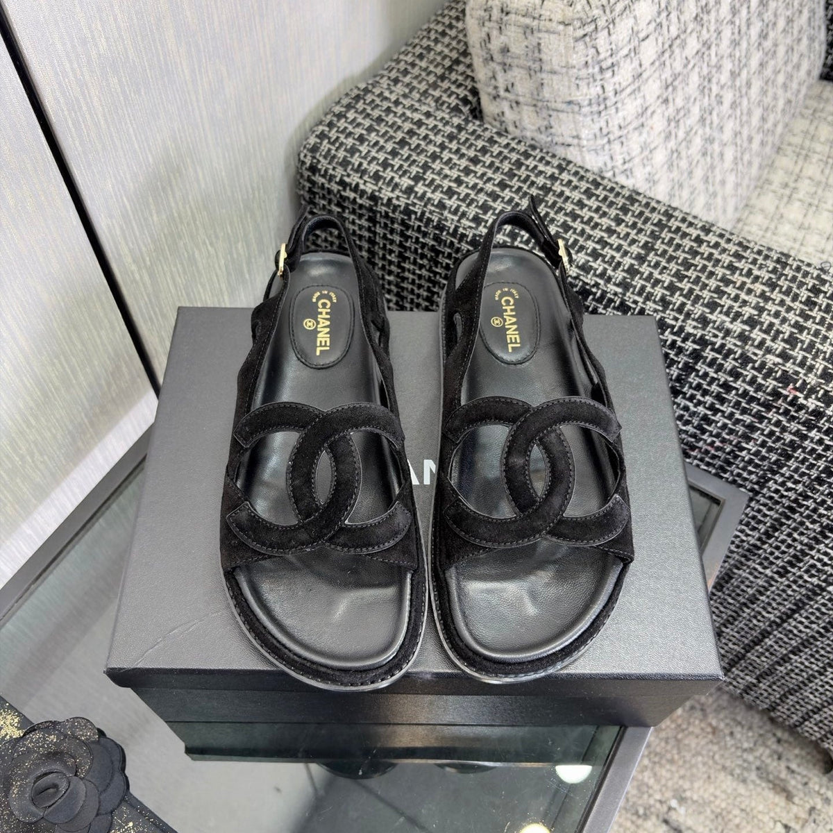 CC Sandals Black Suede Leather 935908