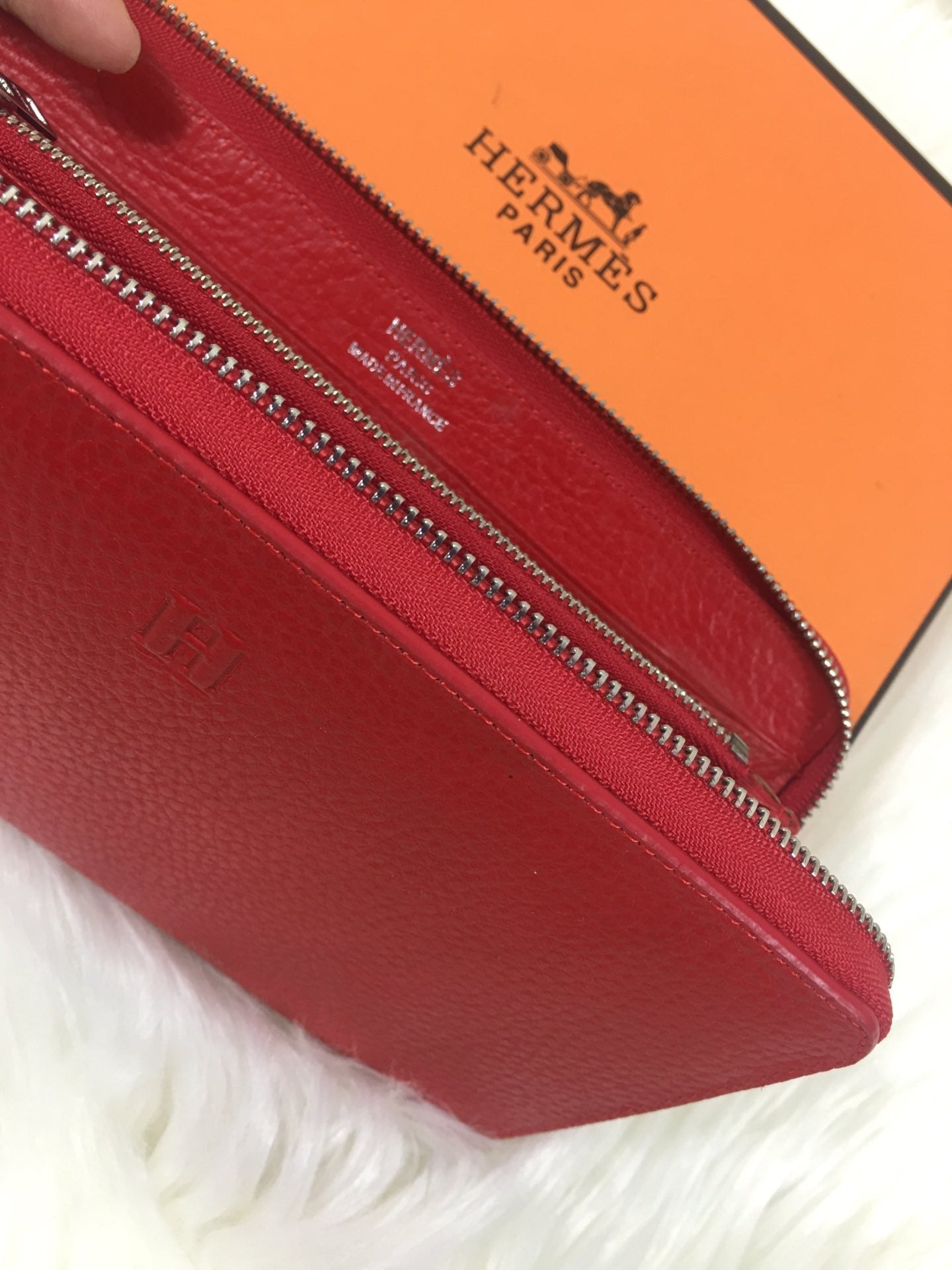 HM Silk'in Classic Wallet 20 Apple Grained Calfskin