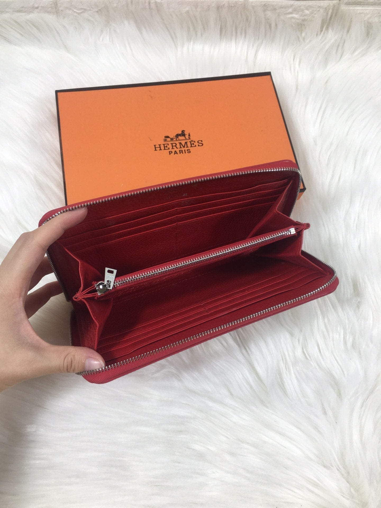 HM Silk'in Classic Wallet 20 Apple Grained Calfskin