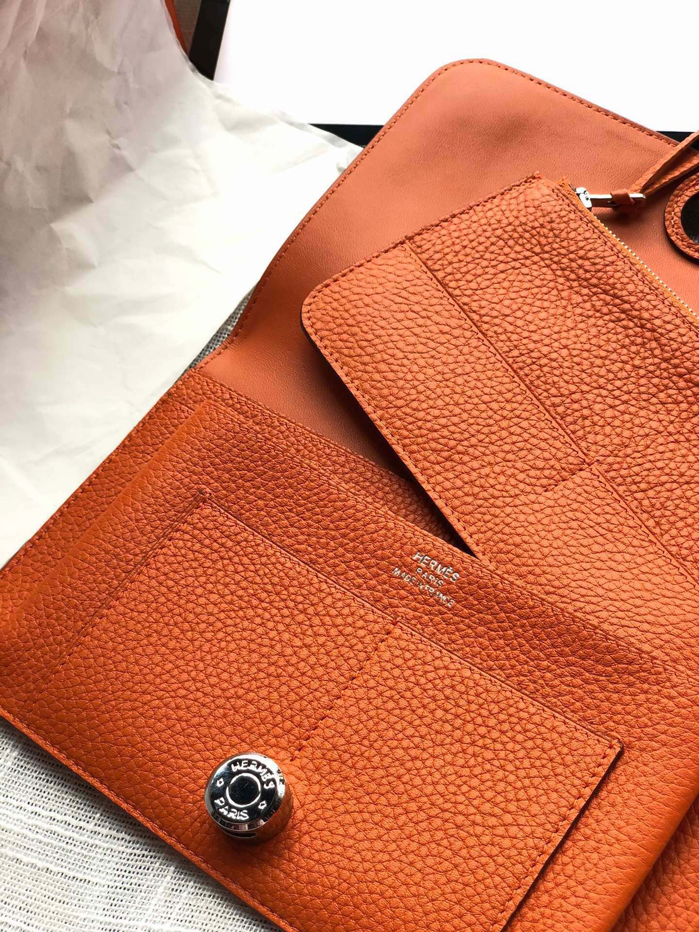 HM Dogon Wallet 20 Orange Togo SHW