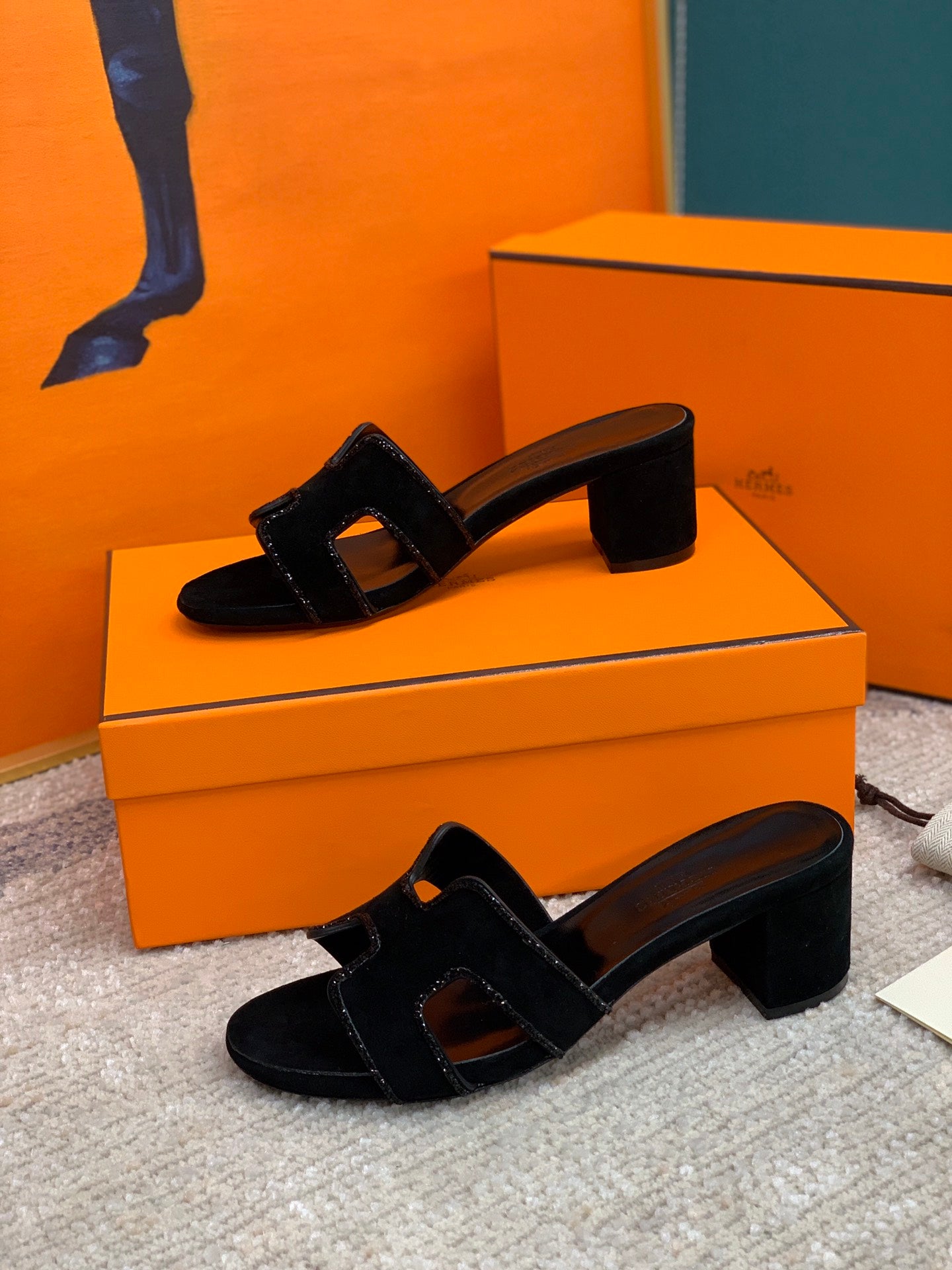 HM Oasis Sandals Black Suede Cowhide 546280