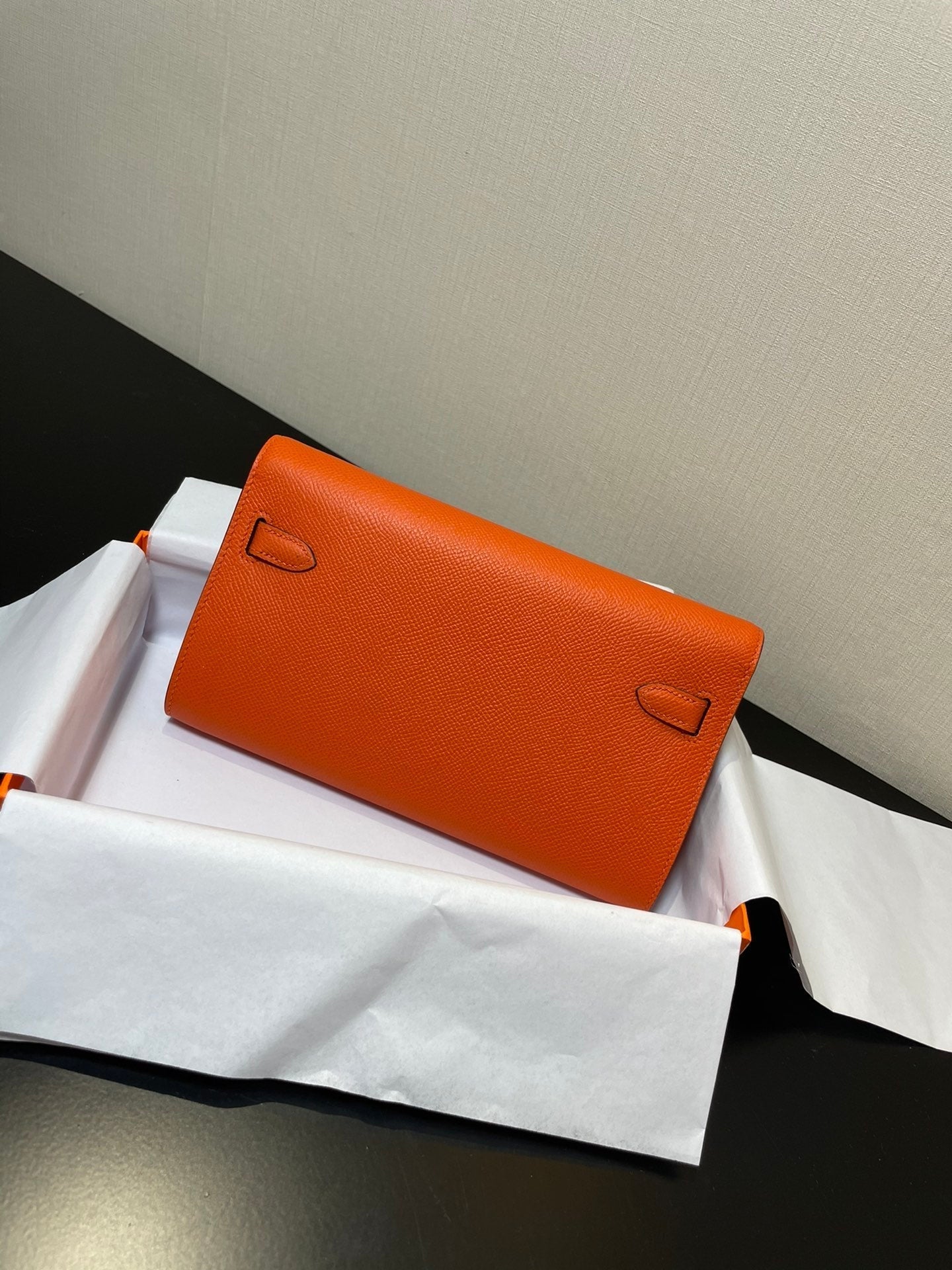 kelly woc 20.5 orange epsom gold hardware