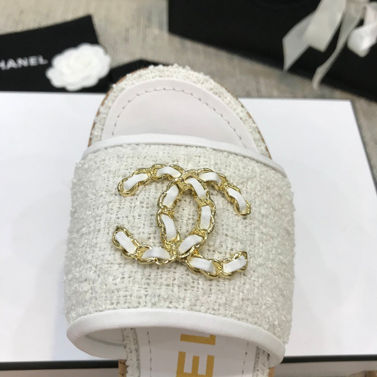 CC 26s Wooden Slippers White Tweed Lambskin 916900