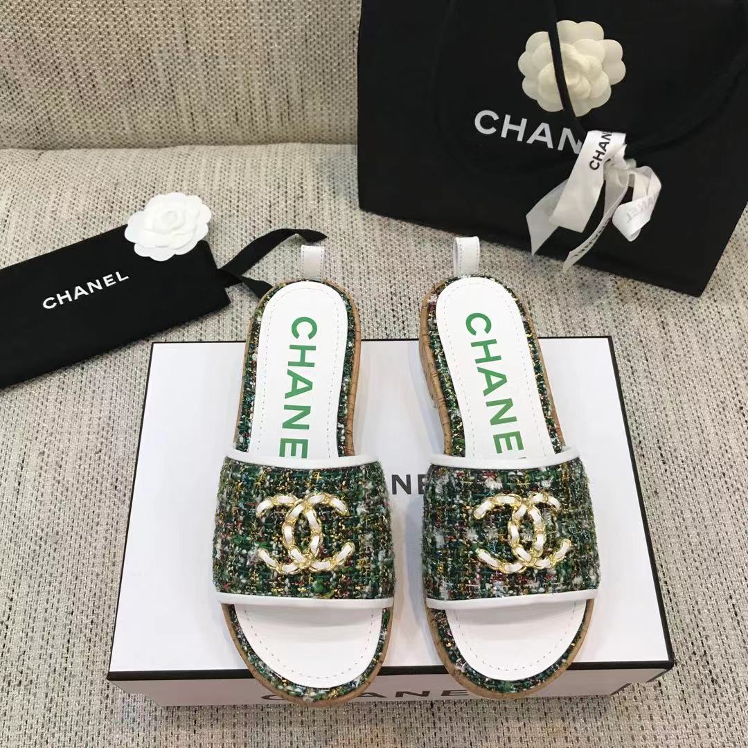 CC 26s Wooden Slippers White Green Tweed Lambskin 916904
