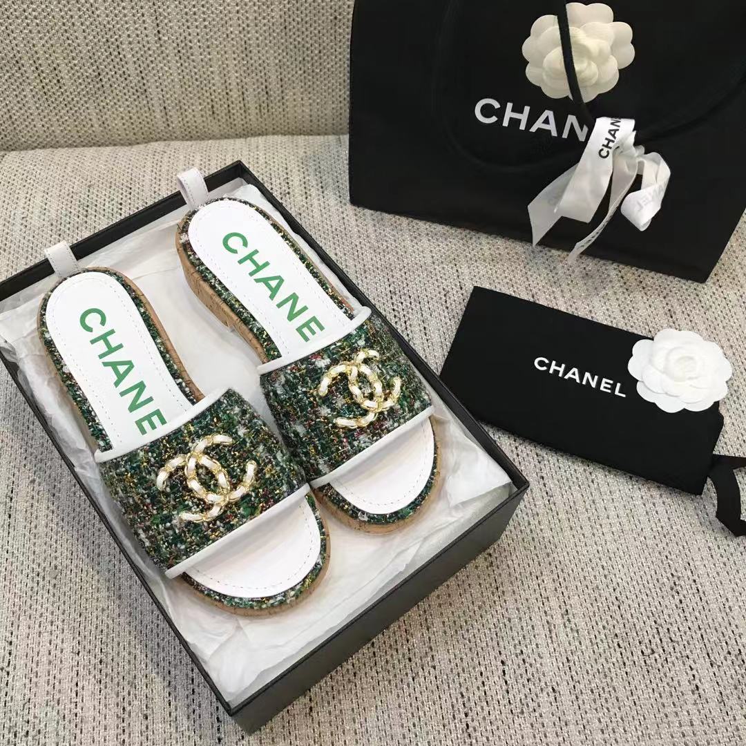 CC 26s Wooden Slippers White Green Tweed Lambskin 916904