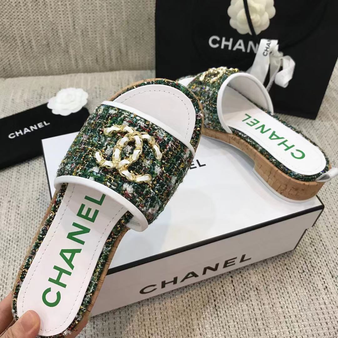 CC 26s Wooden Slippers White Green Tweed Lambskin 916904