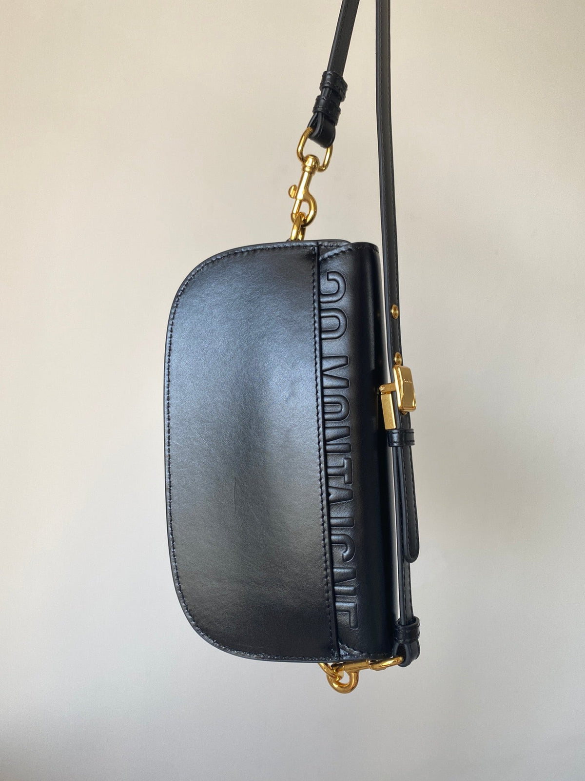 BOBBY EAST-WEST 22 BAG CALFSKIN