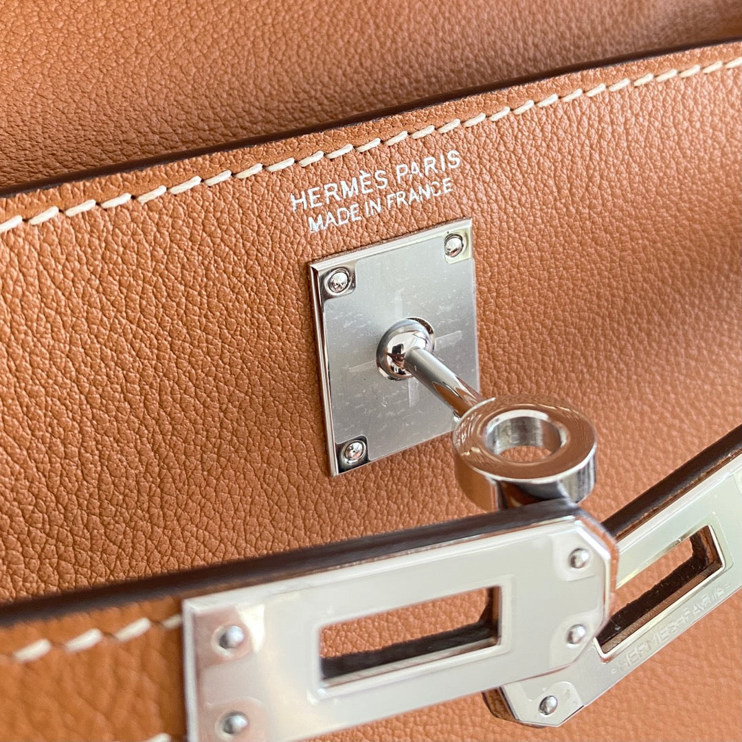 Kelly Danse II 22cm Tan Evercolor Leather Shw