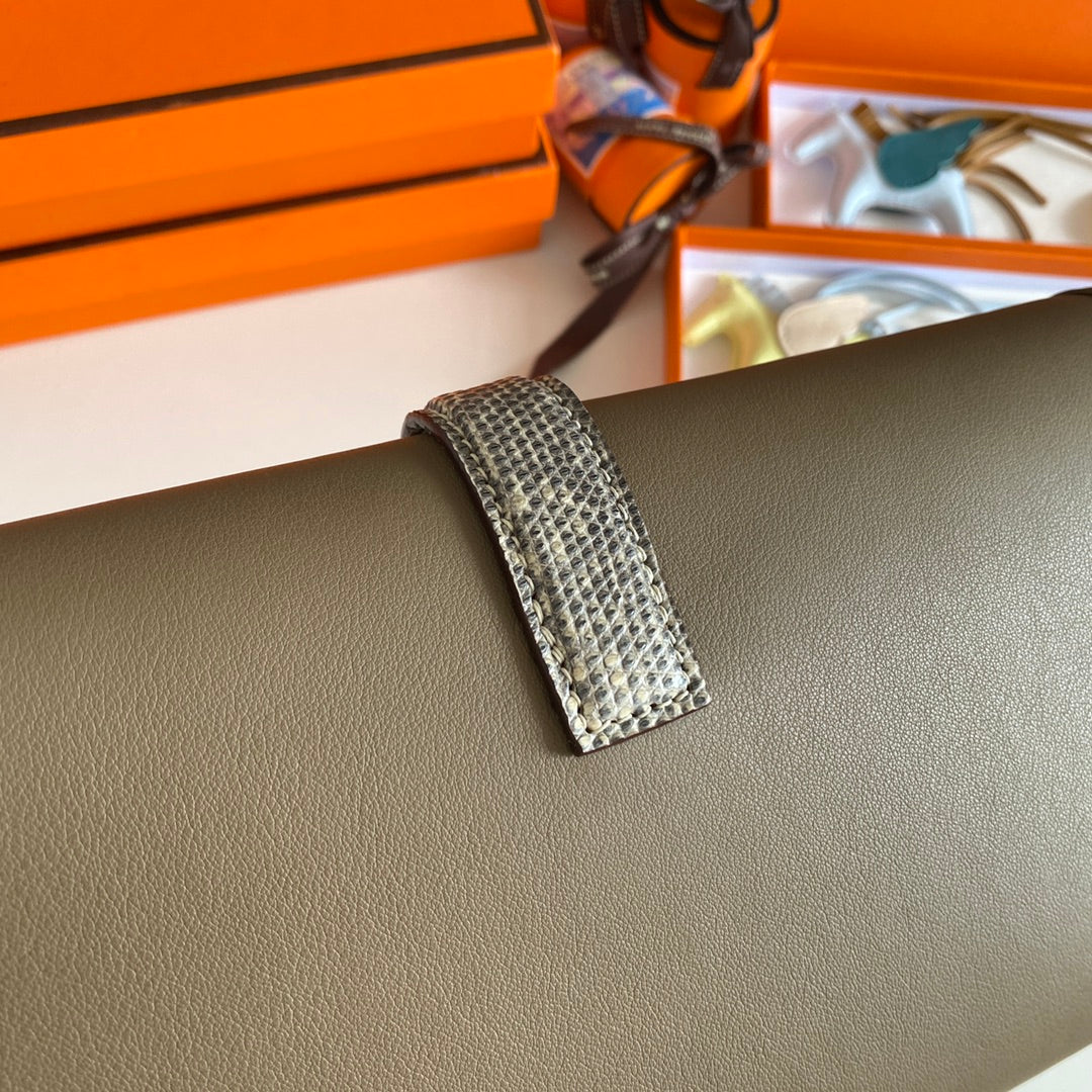 HM Jige Elan 29 Clutch In Taupe Calfskin With White Lizard Skin (25 days of production)