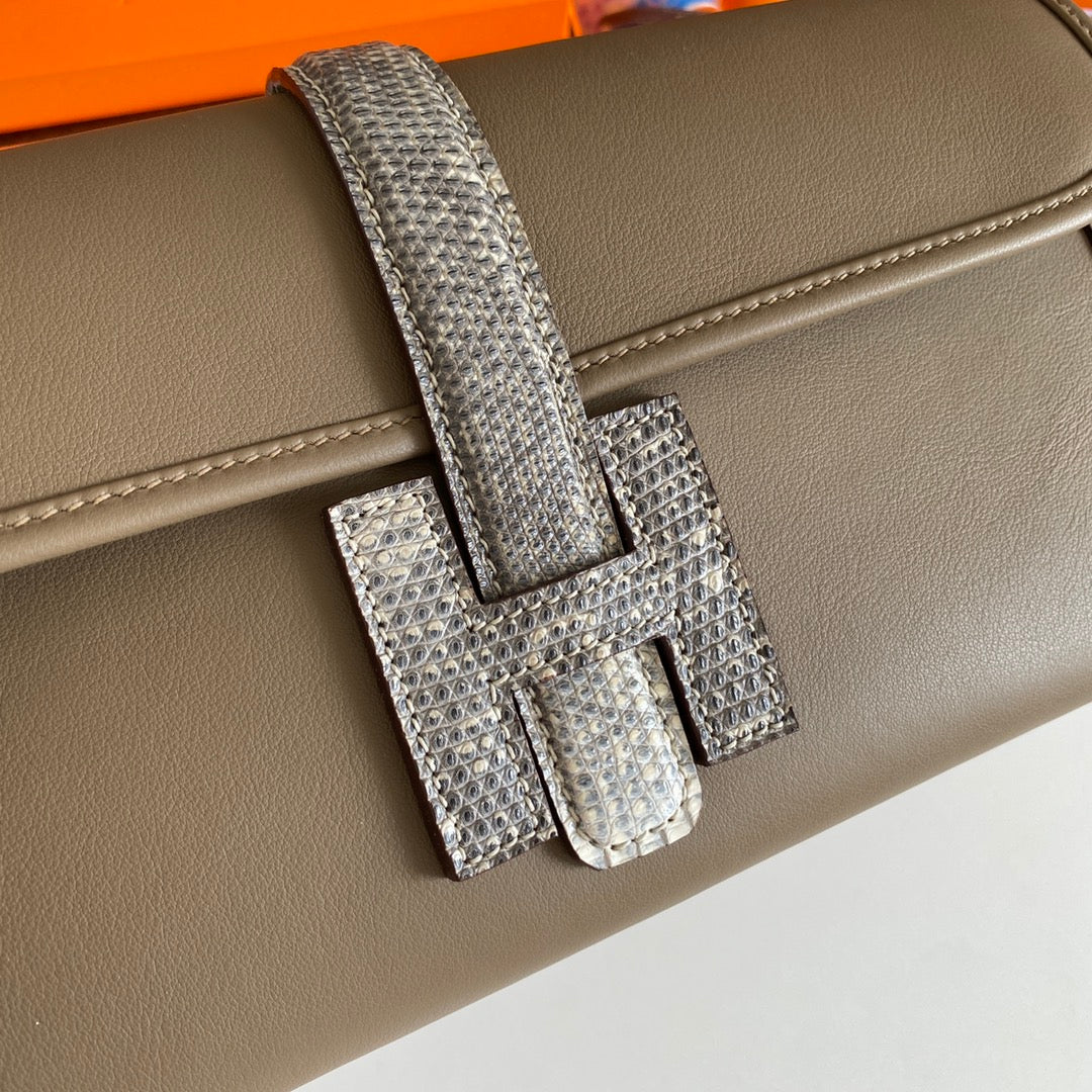 HM Jige Elan 29 Clutch In Taupe Calfskin With White Lizard Skin (25 days of production)