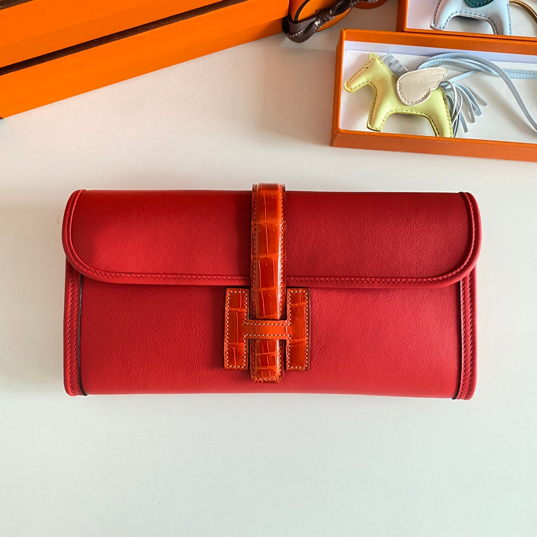 HM Jige Elan 29 Clutch In Ruby Red Calfskin With Apple Red Lizard Skin (25 days of production)