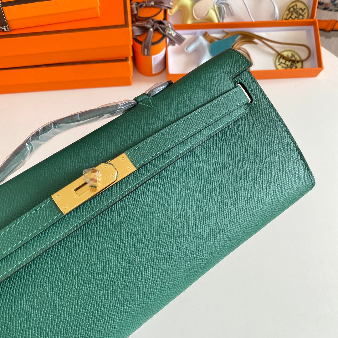 HM Kelly Cut 31 Kaitoke Green Epsom Leather Gold Hardware 229040