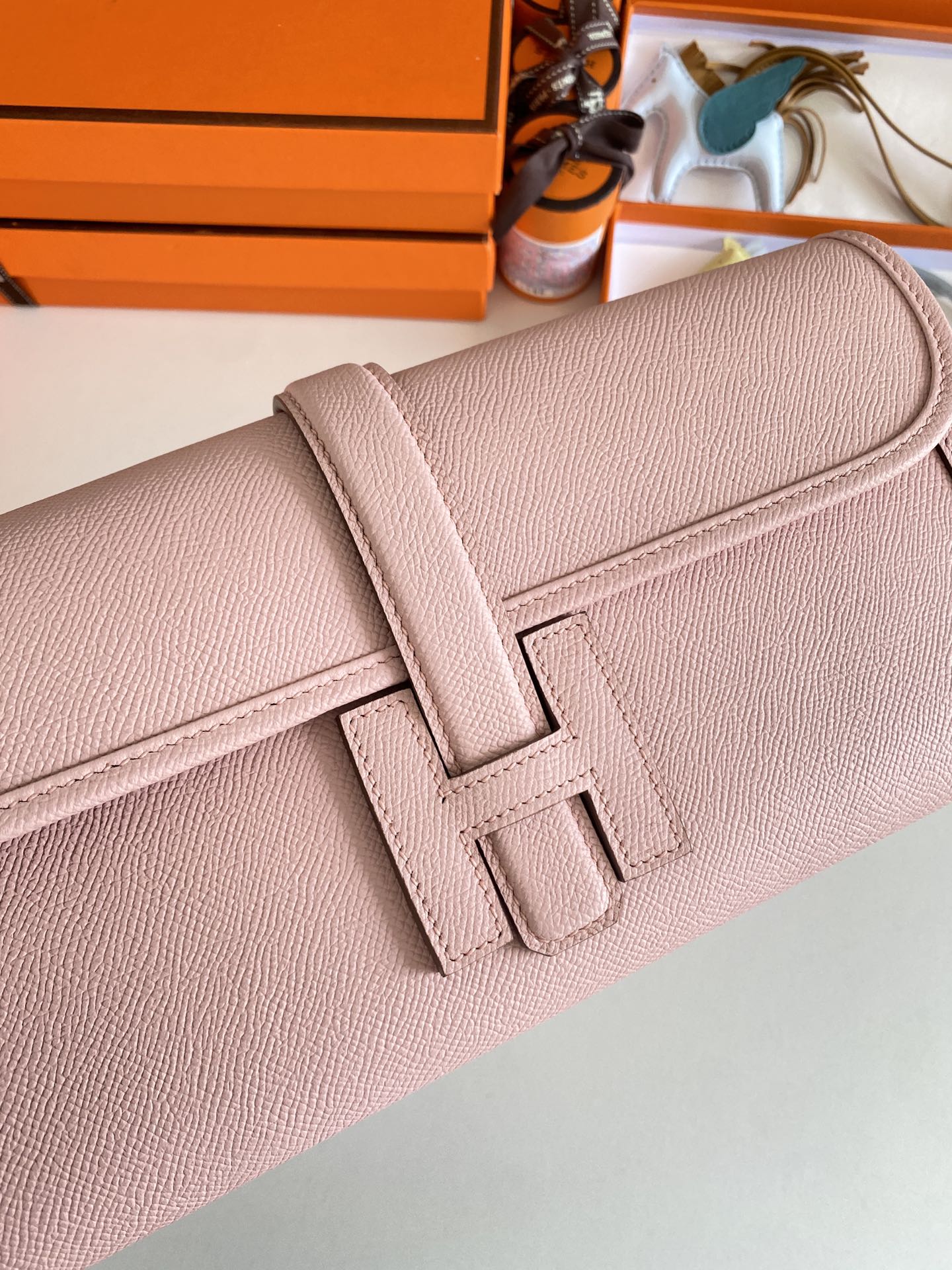 HM Jige Elan 29 Clutch In Crepe Pink Calfskin (25 days of production)
