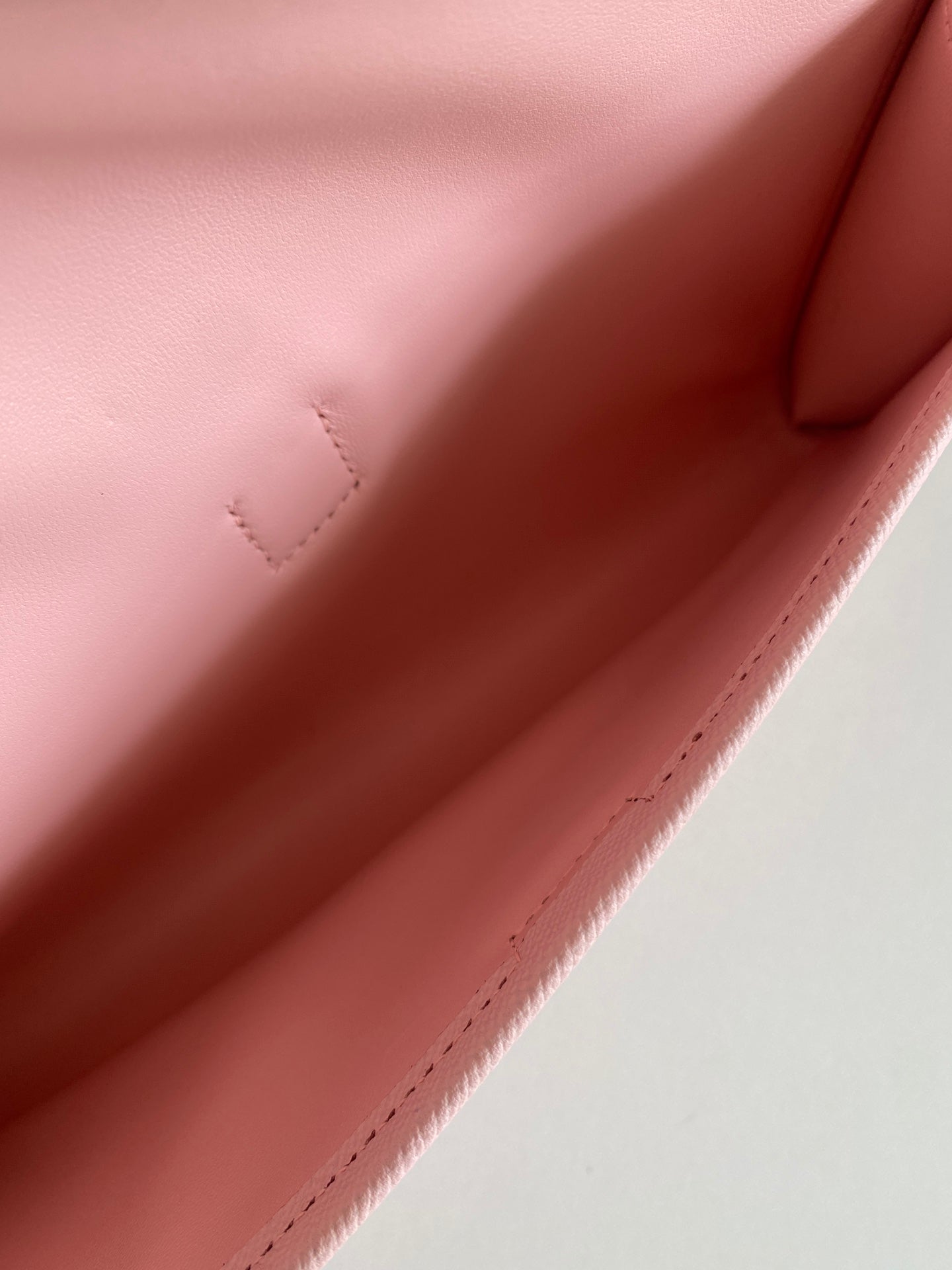 HM Jige Elan 29 Clutch In Crepe Pink Calfskin (25 days of production)