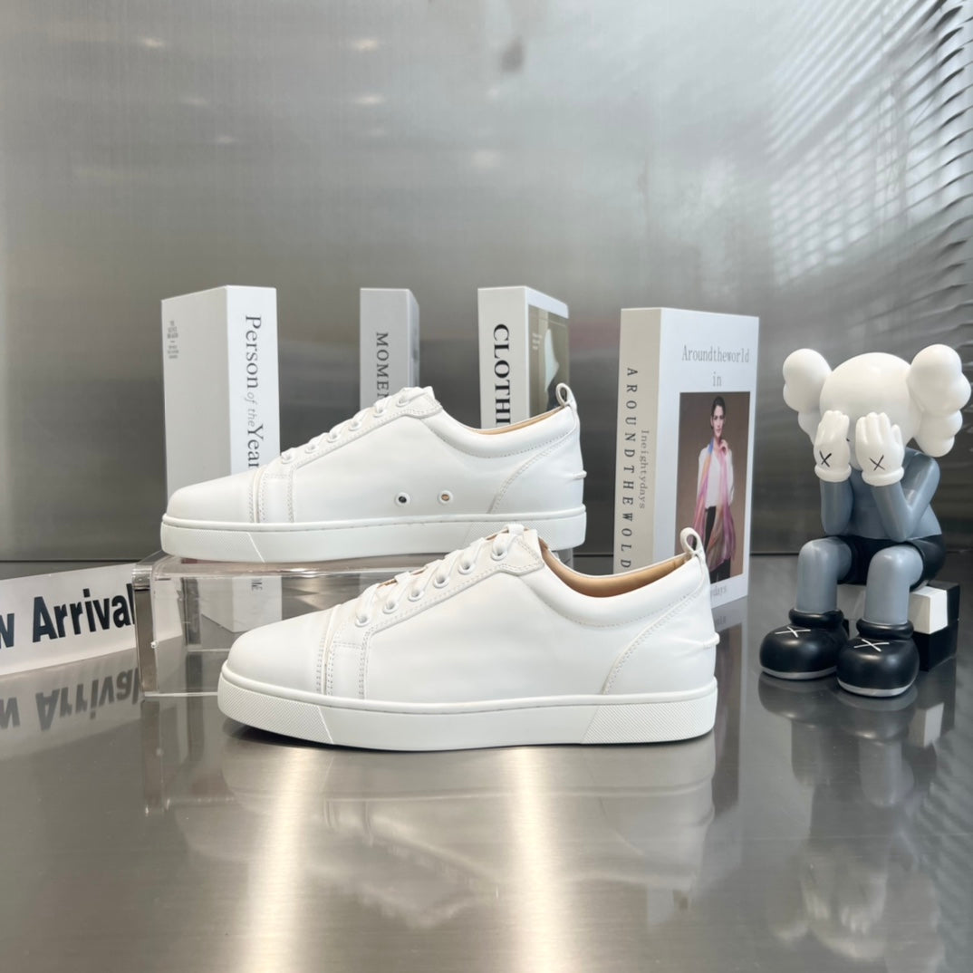 Christian Louboutin 2026 Sneaker White Cowhide 686371
