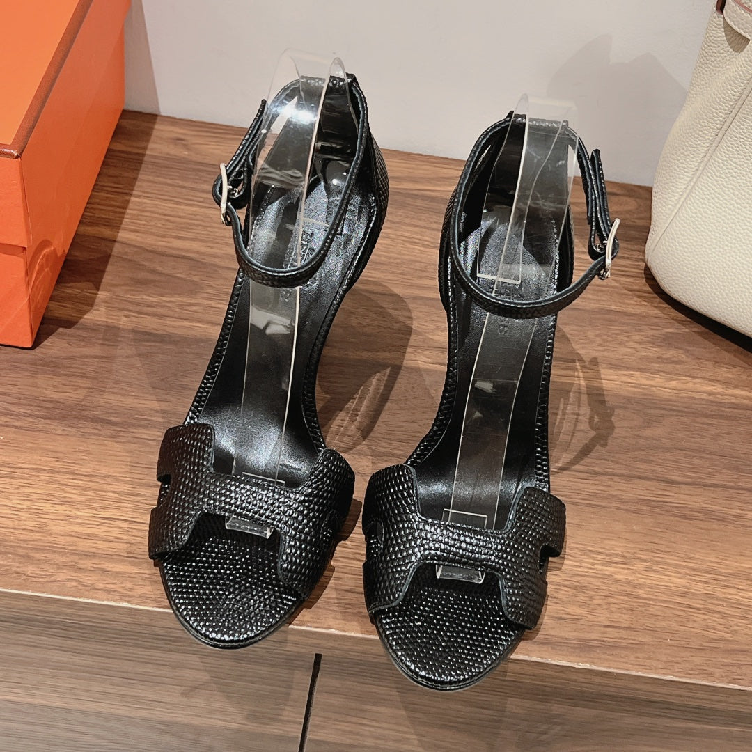 HM Premiere 115 Sandal In Black Grained Calfskin