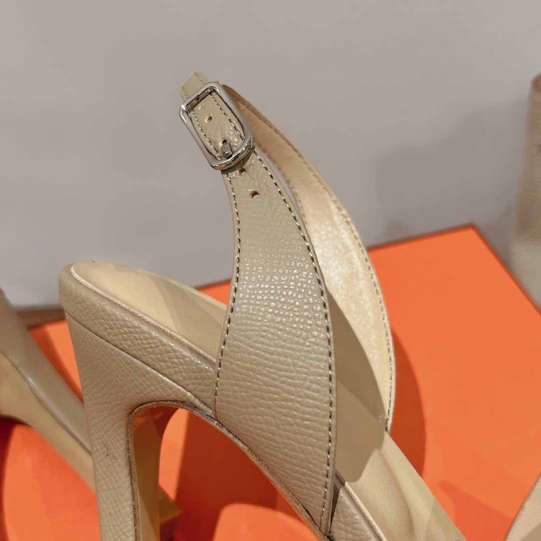 HM Holy 105 Sandal In Bisque Beige Grained Calfskin