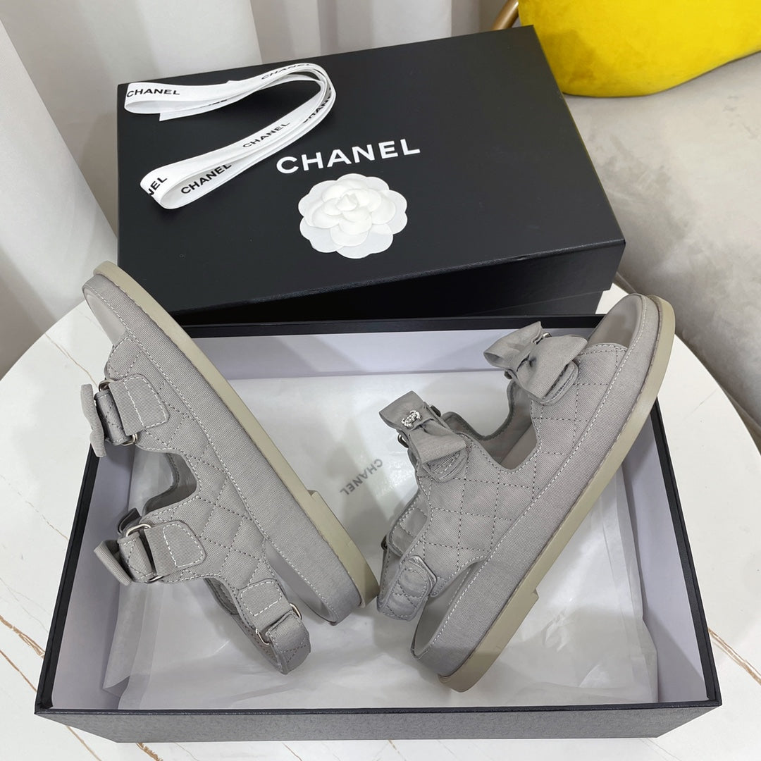 CC 26s Sandals In Grey Fabric Bow Embellishment
