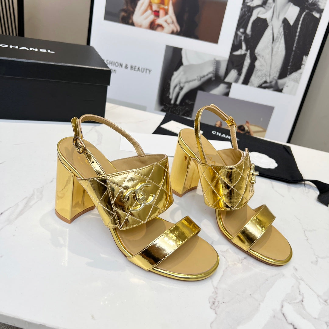 CC 26s Two-Strap Sandals 9cm Gold Patent Leather 867759