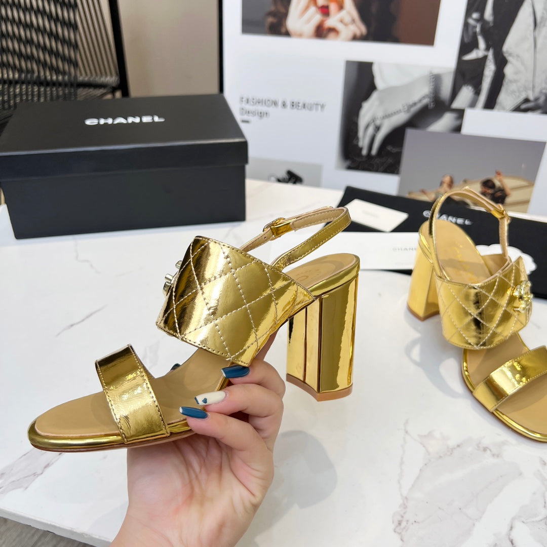 CC 26s Two-Strap Sandals 9cm Gold Patent Leather 867759