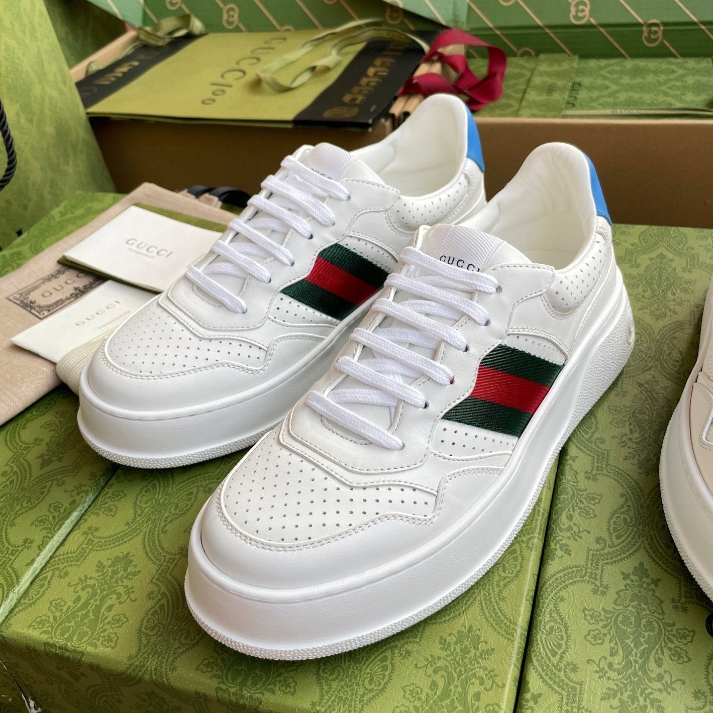 GG 26 Sneaker White Blue Calfskin 632887