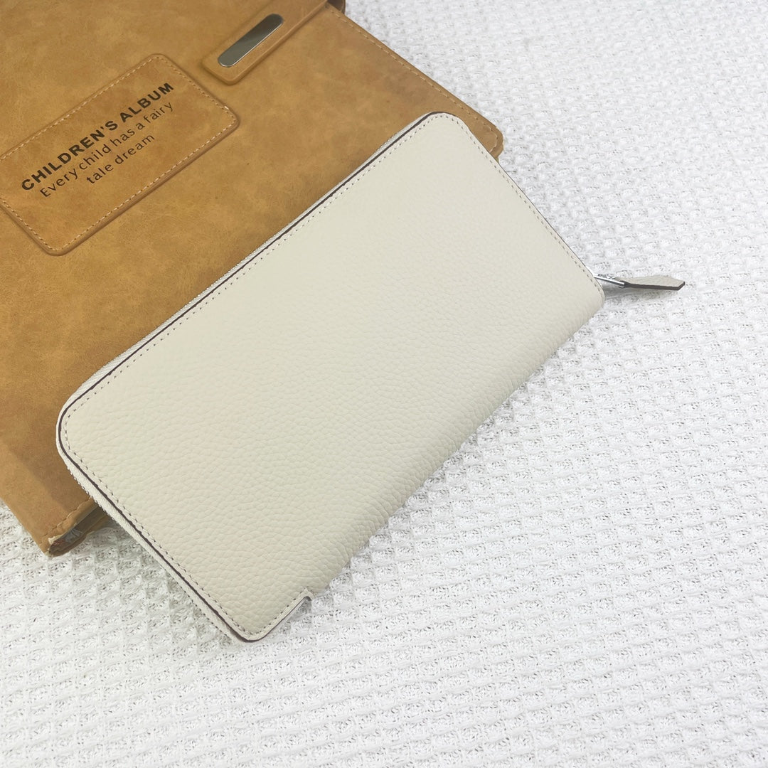 HM Silk'in Holed Classic Wallet 20 Cream Grained Calfskin