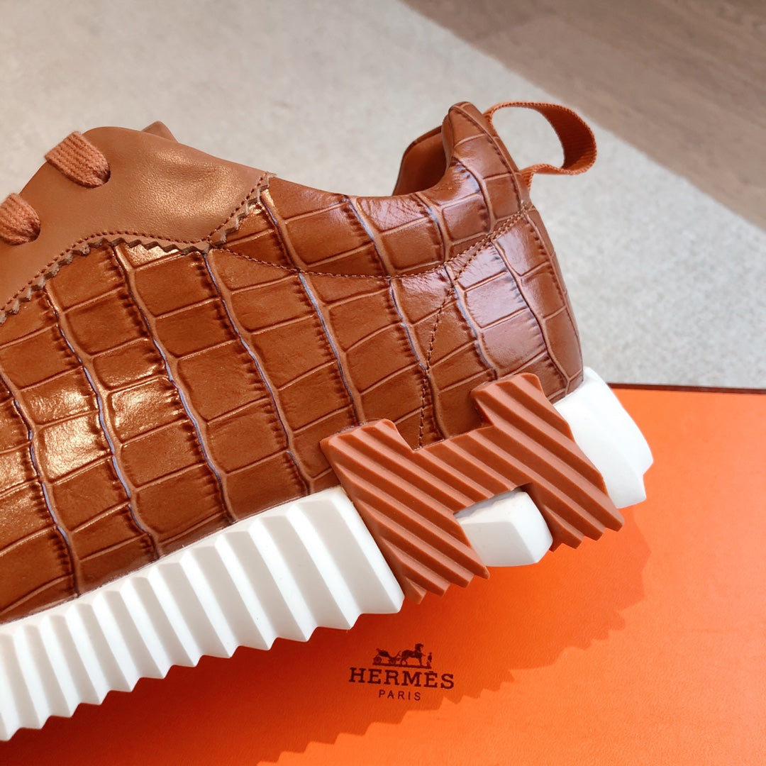 HM Bouncing Sneakers Brown Embossed Sheepskin 705798