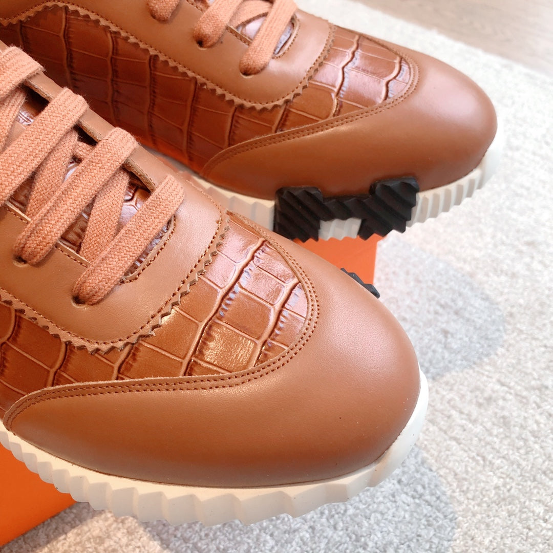 HM Bouncing Sneakers Brown Embossed Sheepskin 705798