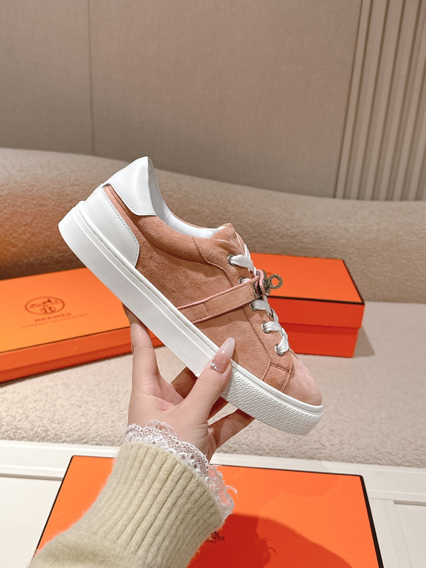HM Day Sneakers Pink White Suede Calfskin 577495