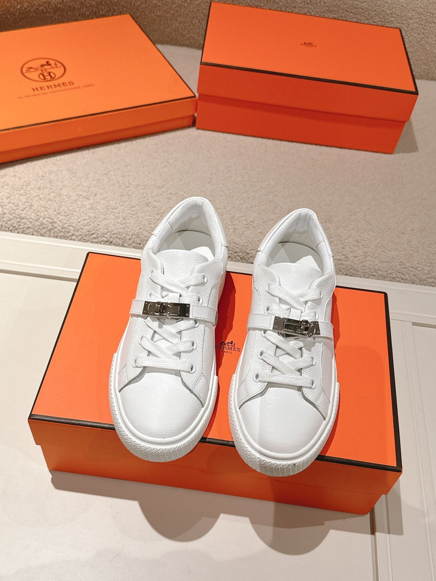 HM Day Sneakers White Togo Leather 577503