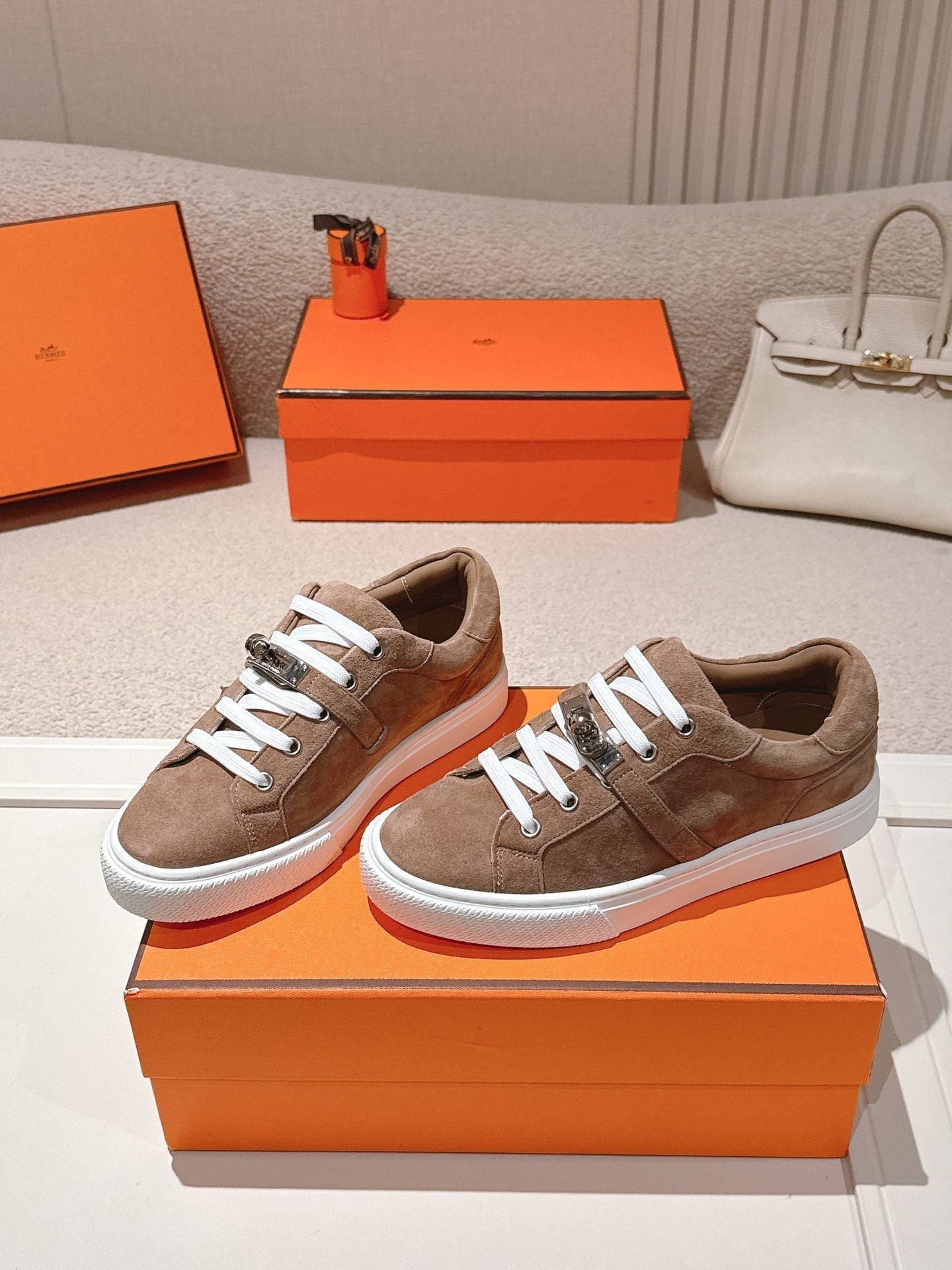 HM Day Sneakers Coffee Brown Suede 577516