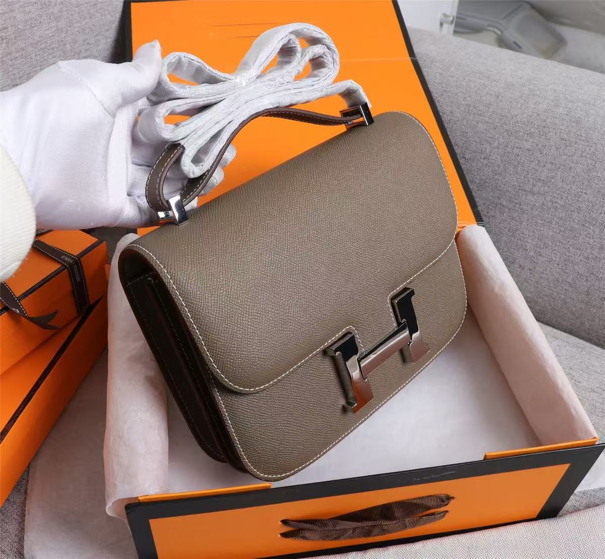 constance 24 etain epsom leather sliver hardware