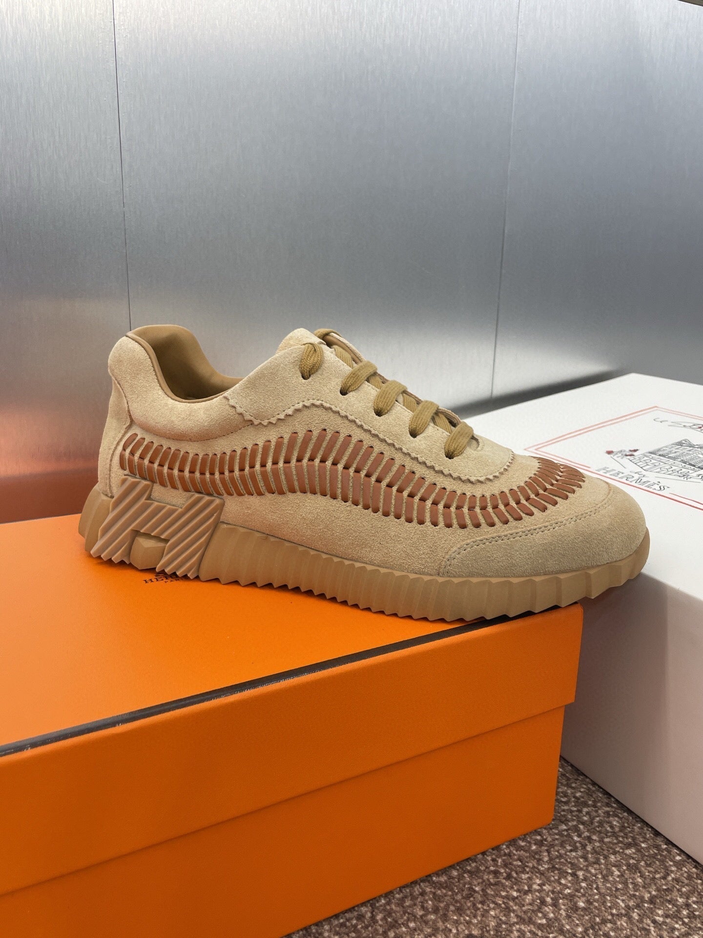HM Bouncing Sneakers Caramel Brown Canvas & Suede Light Beige H Brown
